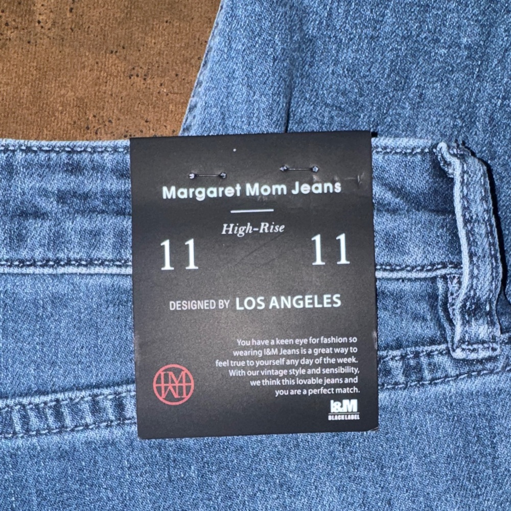 I & M Distressed Blue Jeans - Picture 8 of 15